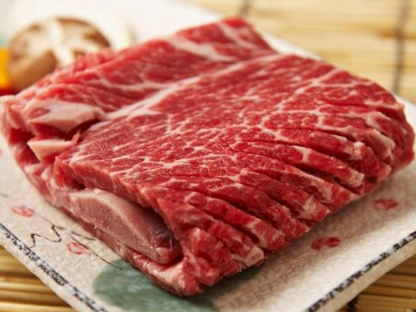 生牛排